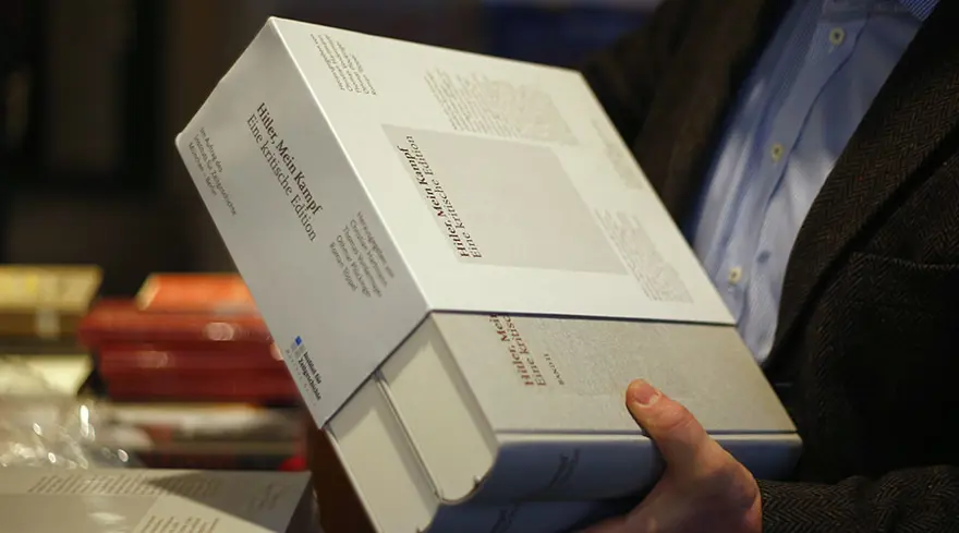 Hitler'in ‘Kavgam’ kitabı Almanya’da yok satıyor 1