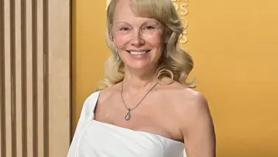 Çıplak Silah efsanesi geri dönüyor