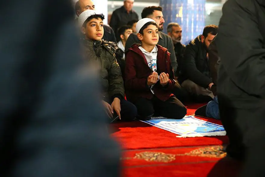 Berat Kandili'nde ne olmuştur? Berat Kandili'nin önemi ne? 1 Berat Kandili'nde ne olmuştur? Berat Kandili'nin önemi ne? 1