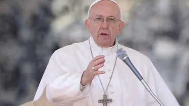 Papa: 2017 savaşlar, ölümler ve yalanlarla bozuldu