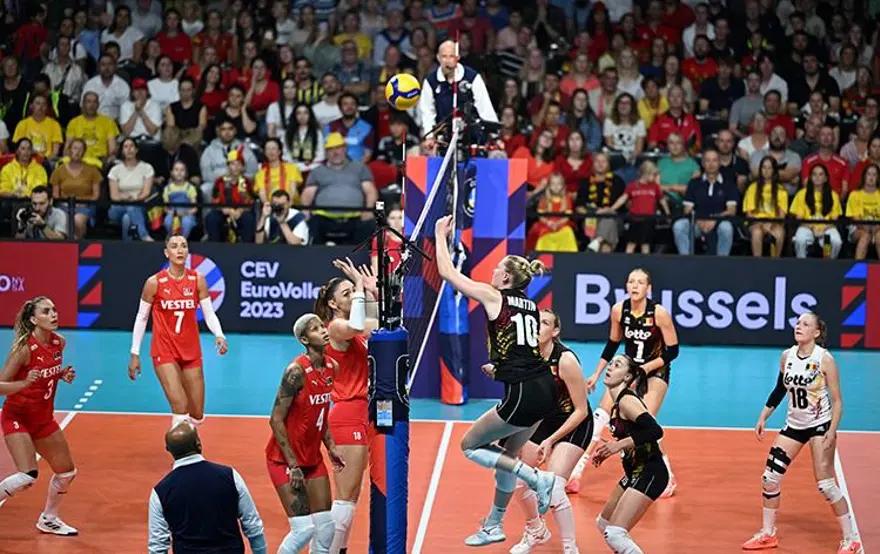 MİLLİ TAKIM 8'DE 8 YAPTI 2