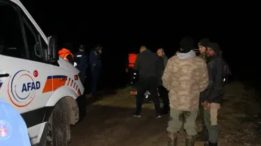 İzmir'de ördek avına çıkan avcıların kayığı battı: 2 ölü