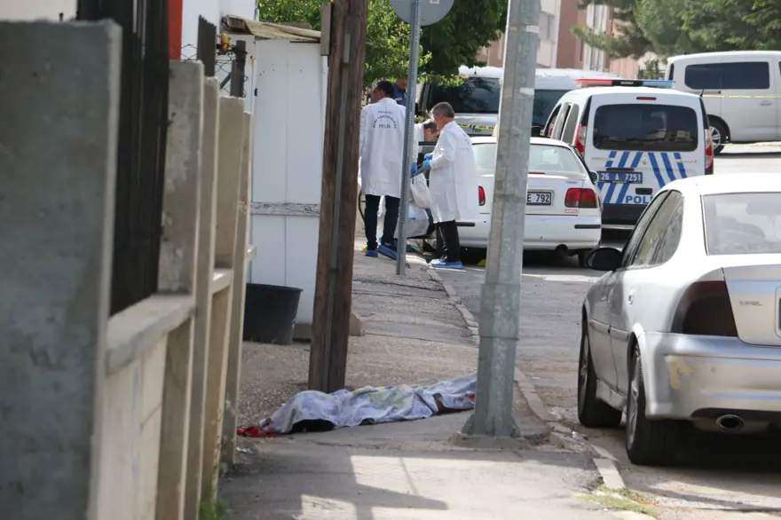 Sokağa pusu kurup, kızını ve torununu öldürdü! İşte cani dedenin katliam nedeni! 5