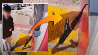 İstanbul'da ATM önünde panik yaratan görüntü