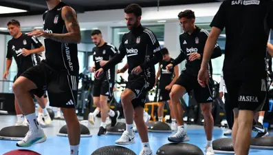 Beşiktaş, salonda çalıştı