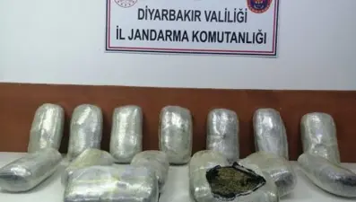 Diyarbakır'da 51 kilo 750 gram esrar ele geçirildi