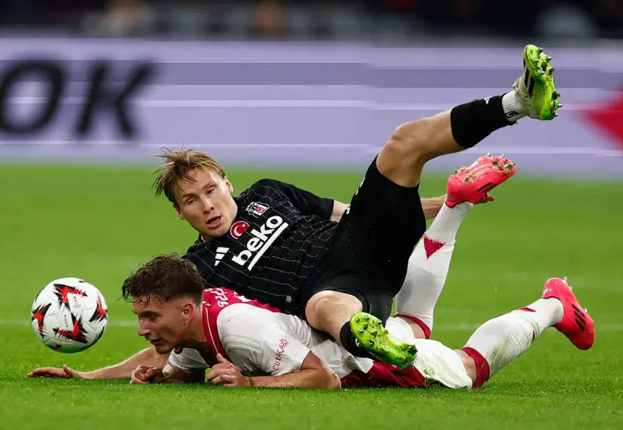 Beşiktaş, Hollanda'da farklı kaybetti 2