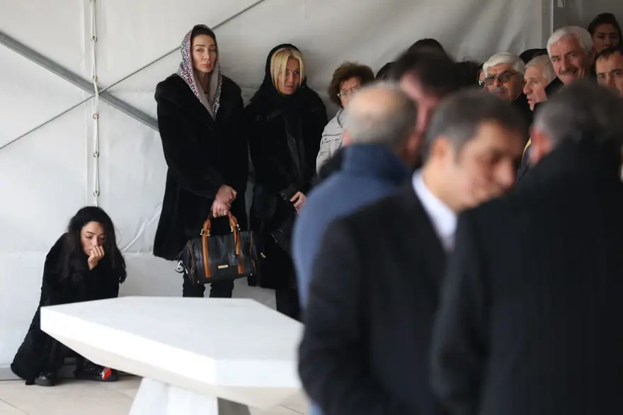 Yavuz Yılmaz son yolculuğuna uğurlandı 5 Yavuz Yılmaz son yolculuğuna uğurlandı 5