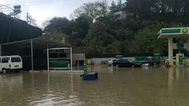 Osmaniye’de cadde ve sokaklar göle döndü