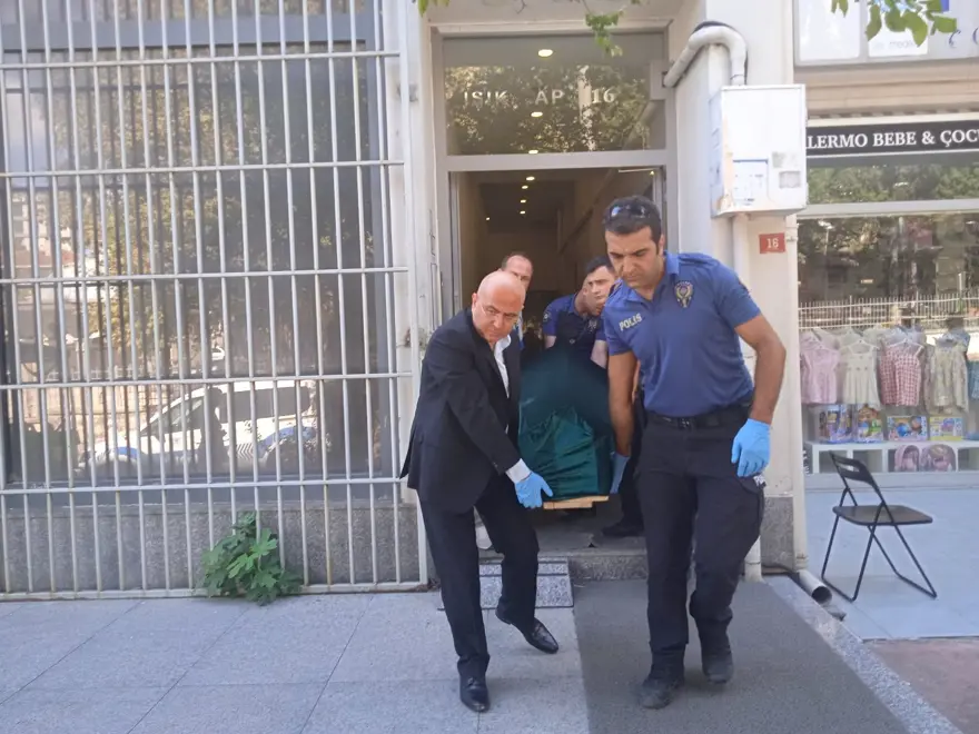 Çin asıllı iş insanının Kadıköy’deki şüpheliölümü: İçeriden kimyasal madde kokusu geldi 5