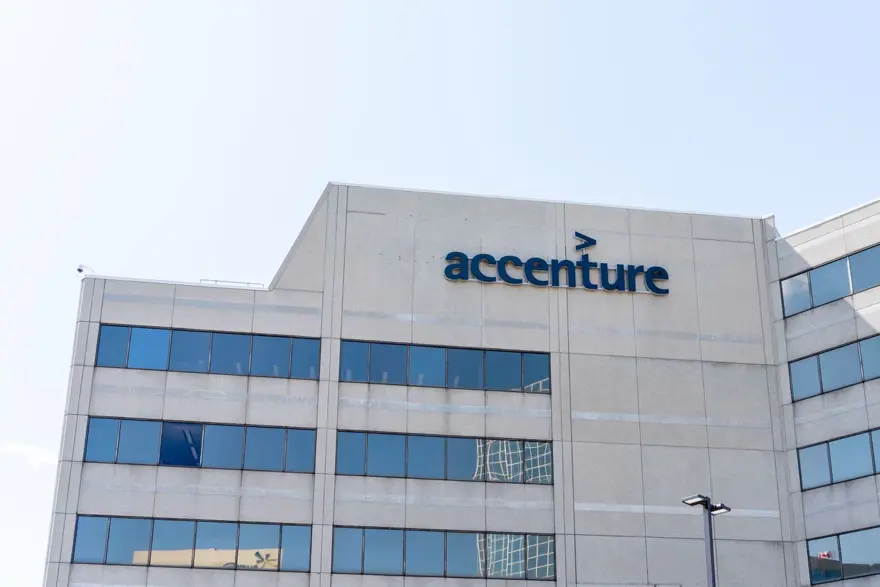 27- ACCENTURE: 64,73 MİLYAR DOLAR 74 27- ACCENTURE: 64,73 MİLYAR DOLAR 74