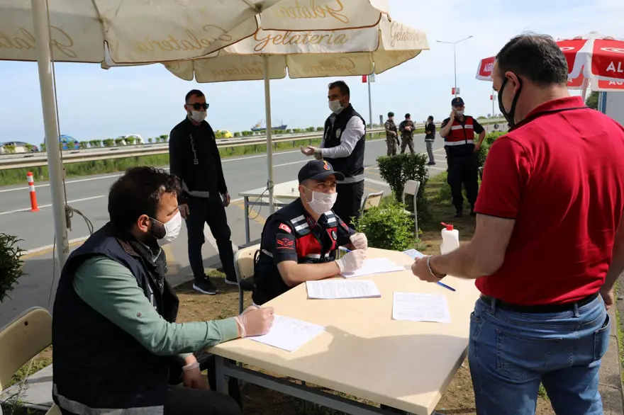 Yasak kalınca çay üreticileri yollara düştü 11