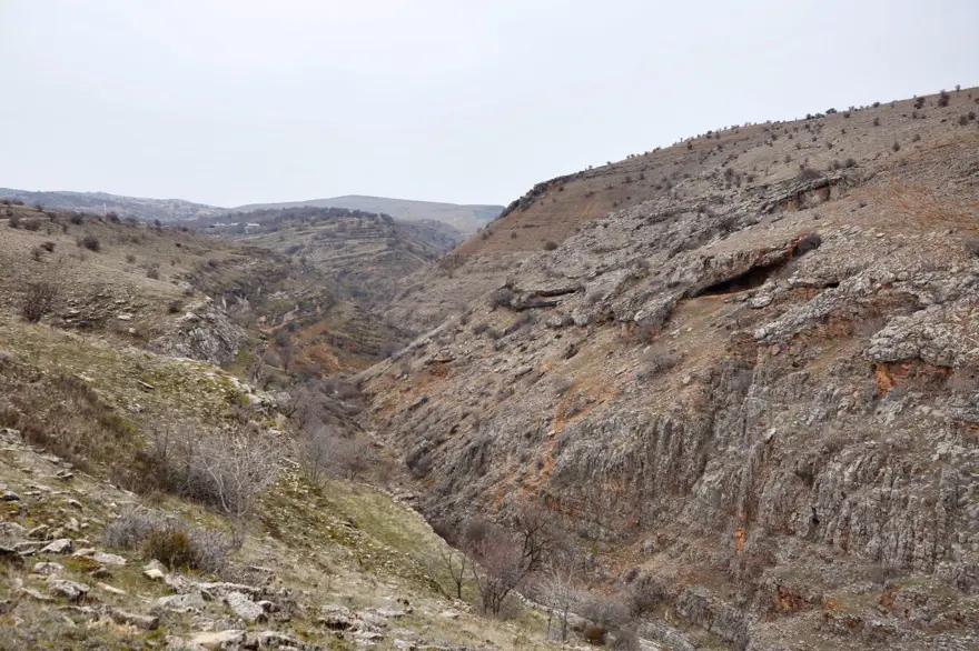 Elazığ'da Roma dönemine ait 1800 yıllık kalıntılar bulundu 12 Elazığ'da Roma dönemine ait 1800 yıllık kalıntılar bulundu 12