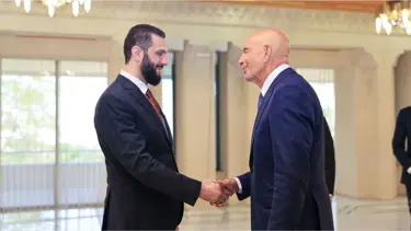 Suriye'de kritik görüşme: Şara ve Barrack bir araya geldi
