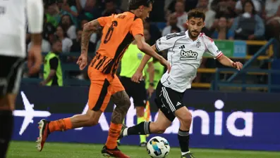 Beşiktaş, Shakhtar karşısında geri dönemedi: Avrupa Ligi'ne veda, Konferans Ligi'nden devam