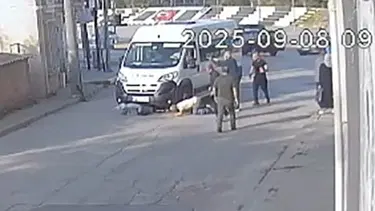 Tekirdağ’da okul yolunda feci kaza: Anne ve oğlu işçi servisinin altında kaldı