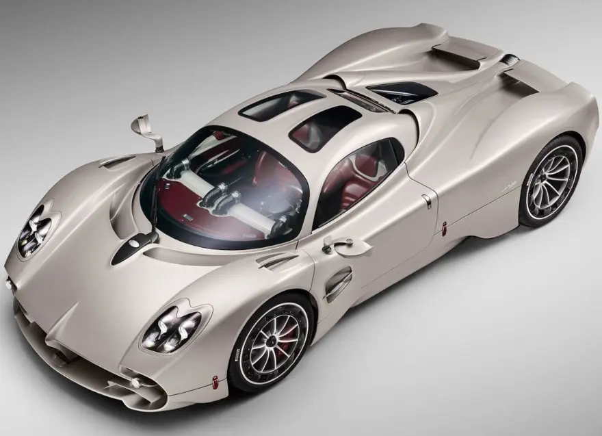 Pagani Utopia 23
