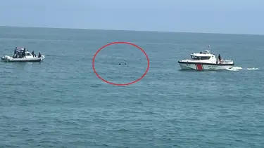 Serinlemek için girdiği deniz sonu oldu