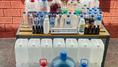 İzmir'de 8 ton etil alkol yakalandı