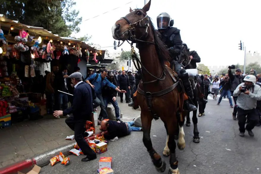 'Toprak Günü'nde bir kişi toprağa düştü 10