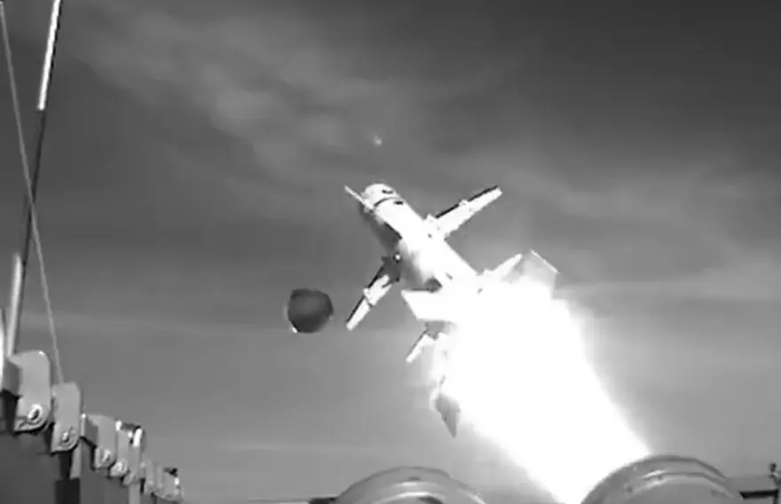 Çelik Kubbe'nin caydırıcı gücü: SİPER'in yeni füzesi test edildi (Türkiye'nin yeni nesil yerli silahları) 106