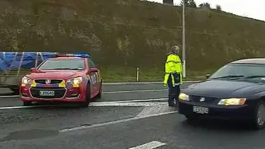 Yeni Zelanda’da turist otobüsü devrildi : 5 ölü