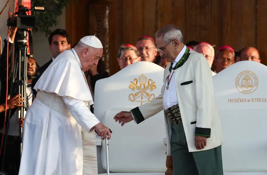 Papa Francis, dünyanın en Katolik ülkesinde 7