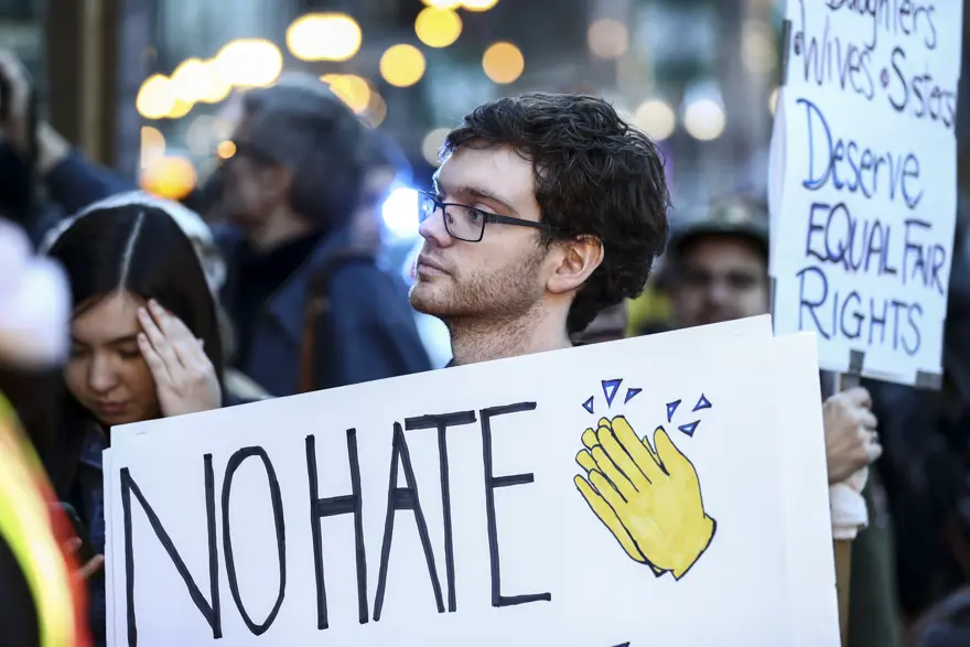 Şikago’da çifte Trump protestosu 6