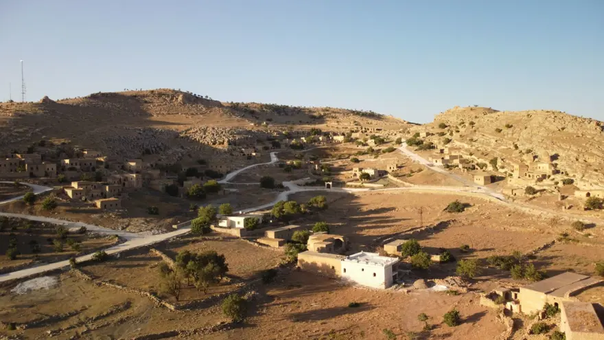 Avrupa’dan Şırnak’a dönüş (İlk etapta 5 aile memleketlerinedönüyor) 2 Avrupa’dan Şırnak’a dönüş (İlk etapta 5 aile memleketlerinedönüyor) 2