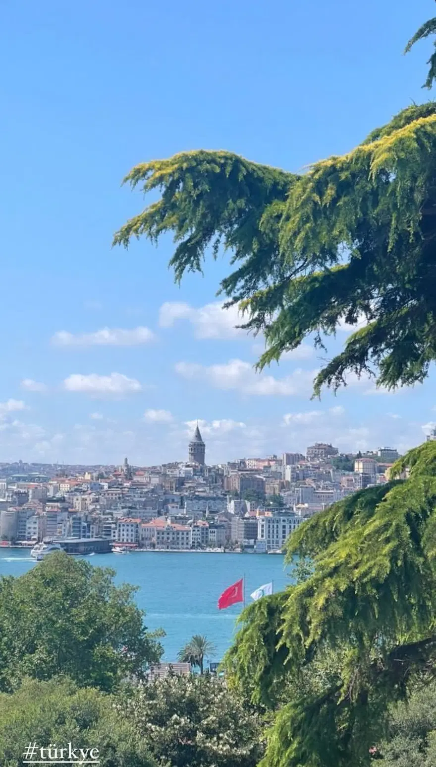 İngiliz şarkıcı Robbie Williams ailesi ile İstanbul'da 7
