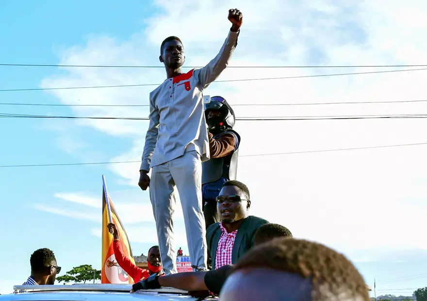 Uganda, Covid-19 pandemisi ve polis şiddetinin gölgesinde seçime gidiyor: Gençlerin umudu pop yıldızı başkan adayı 6