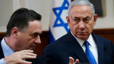 Netanyahu hükümeti ikiye bölündü: Aşırı sağcı bakanlardan tehdit