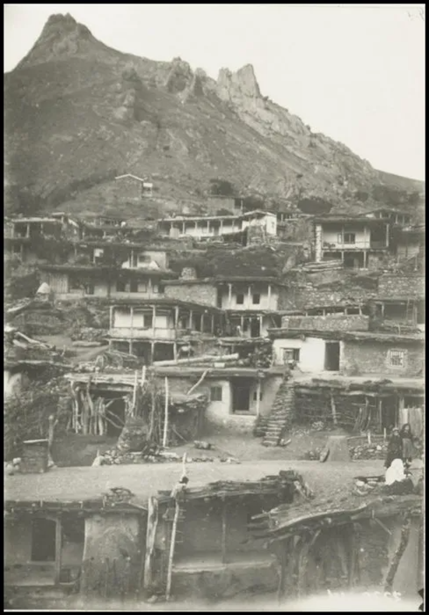 Bilim kurgu değil Türk boylarının 111 yıllık fotoğrafları. Gizemli heykeller, gelişmiş aletler, tanıdık kıyafetler (106 fotoğrafla gizemli Türk tarihi) 39