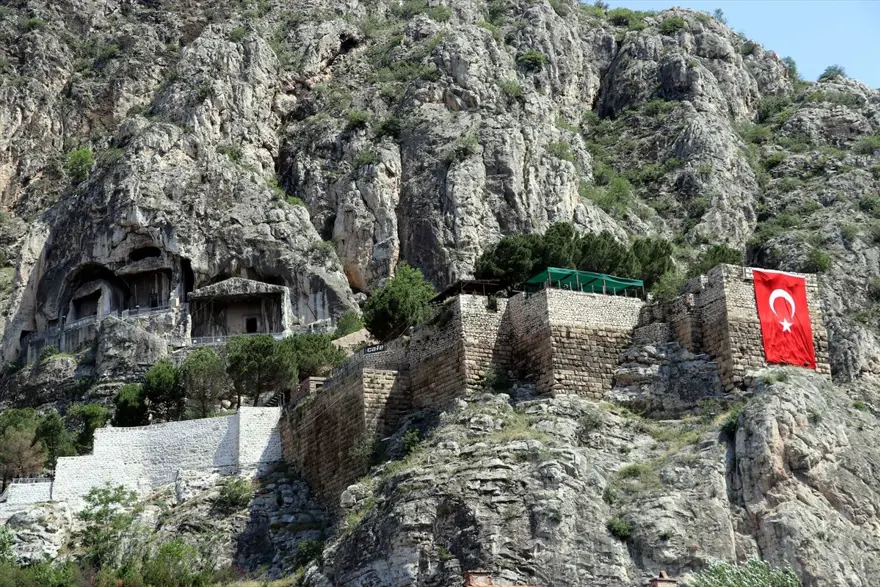 'Şehzadeler şehri' Amasya tarih kokan otantik sokaklarıyla ziyaretçilerini bekliyor 8