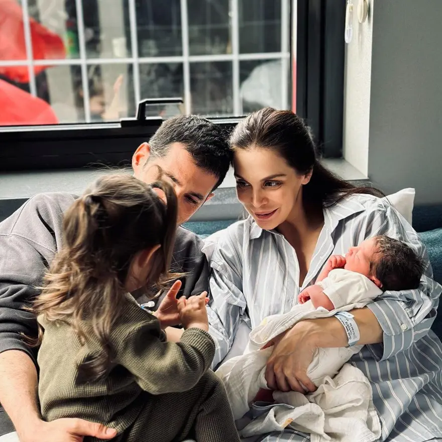 2024'te bebek sahibi olan ünlüler 16