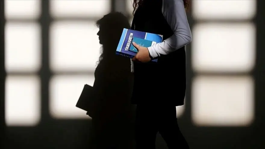 ARAŞTIRMA GÖREVLİSİ 15