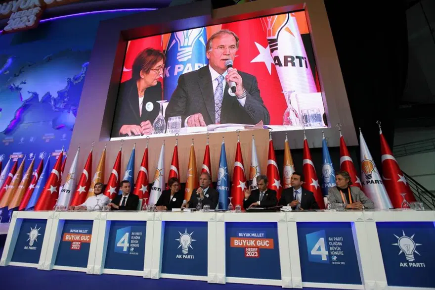 AK Parti kongresinden kareler 100 AK Parti kongresinden kareler 100