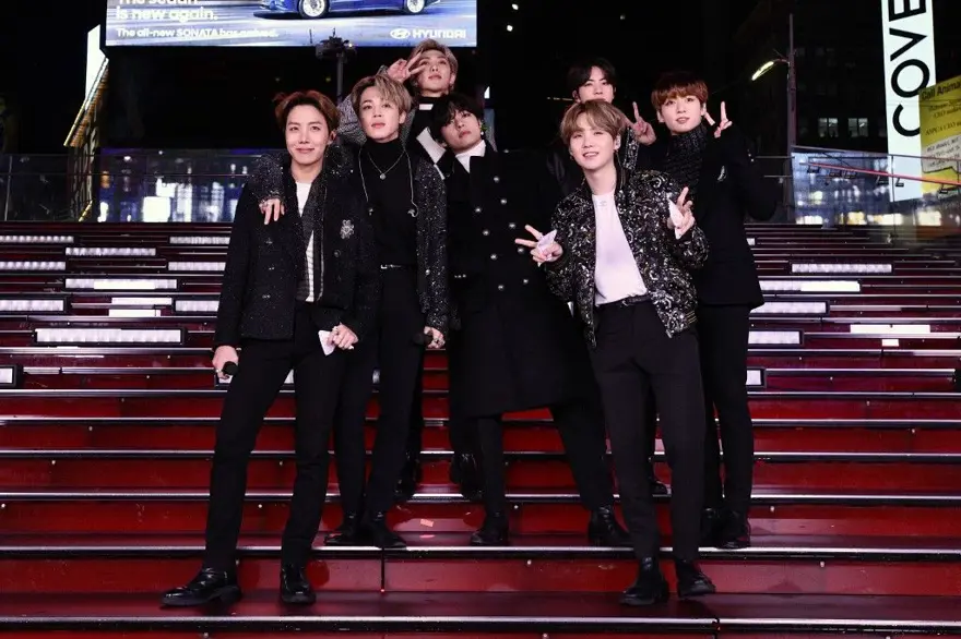 BTS üyesi Kim Seok-Jin askere gitti BTS üyesi Kim Seok-Jin askere gitti