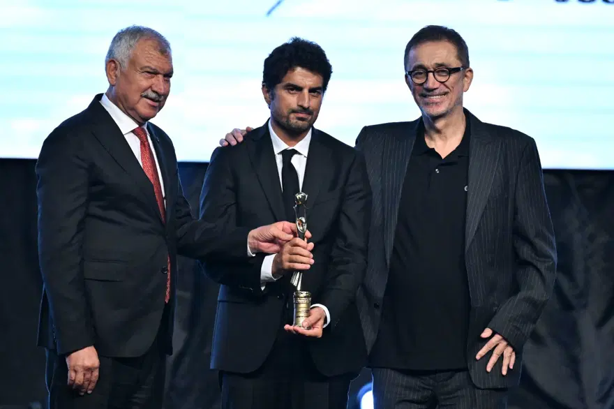 Altın Koza Film Festivali ödülleri sahiplerini buldu 4 Altın Koza Film Festivali ödülleri sahiplerini buldu 4