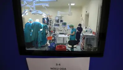 İnönü Üniversitesi Guiness Rekorlar Kitabına girebilir (5 hastaya eş zamanlı karaciğer nakli yapılıyor)