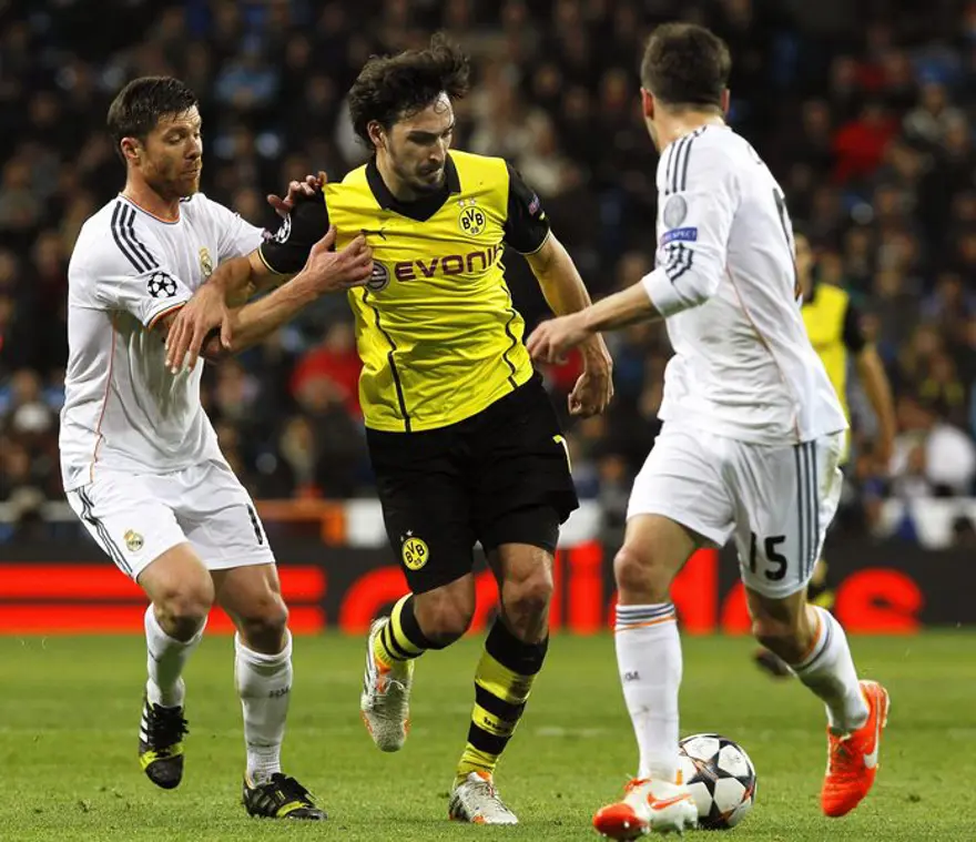 Real yarı finale göz kırptı 26 Real yarı finale göz kırptı 26