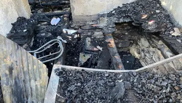 Sinop'taki yangında ev kullanılamaz hale geldi