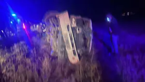 Konya'da minibüs ile otomobil çarpıştı: 18 yaralı