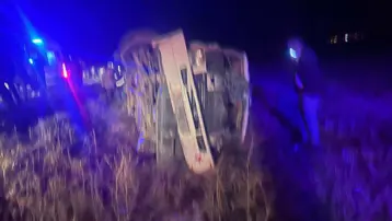 Konya'da minibüs ile otomobil çarpıştı: 18 yaralı