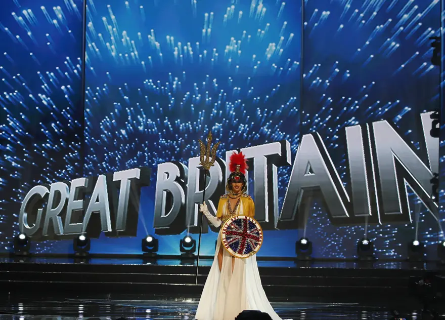 Miss Universe yarışmasında kıyafetler de yarışıyor 6