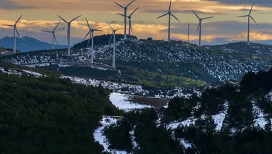 Tarihte bir ilk: Yenilenebilir enerji kömürü geride bıraktı