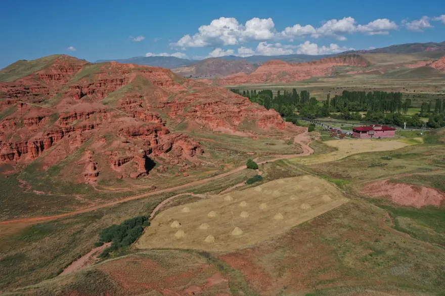 Narman'ın peribacalarının jeopark ile UNESCO'ya üye olabileceği düşünülüyor 6