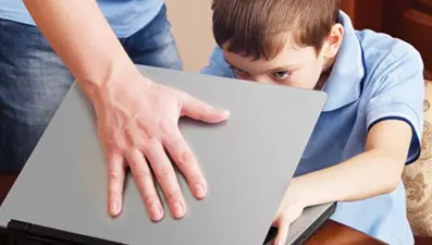 İnternetin doğru kullanılması için ebeveynler nelere dikkat etmeli?