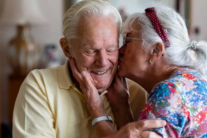 Alzheimer hastaları için gerçek bir tedavi sunan ilk ilaç: Lecanemab nedir? Lecanemab'ın yan etkileri nelerdir? 7 Alzheimer hastaları için gerçek bir tedavi sunan ilk ilaç: Lecanemab nedir? Lecanemab'ın yan etkileri nelerdir? 7