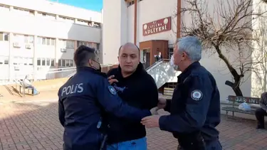 'Genelge beni bağlamaz' deyip polisle tartışan esnafa 24. ceza